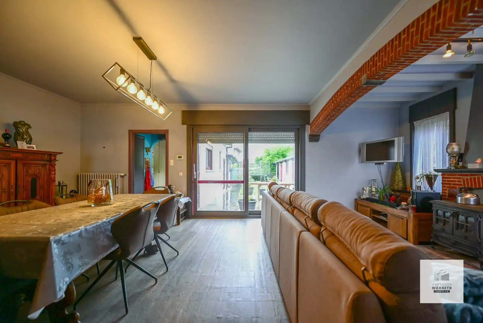 Ruime halfopen bebouwing met 3 slaapkamers op 401m2 foto 5