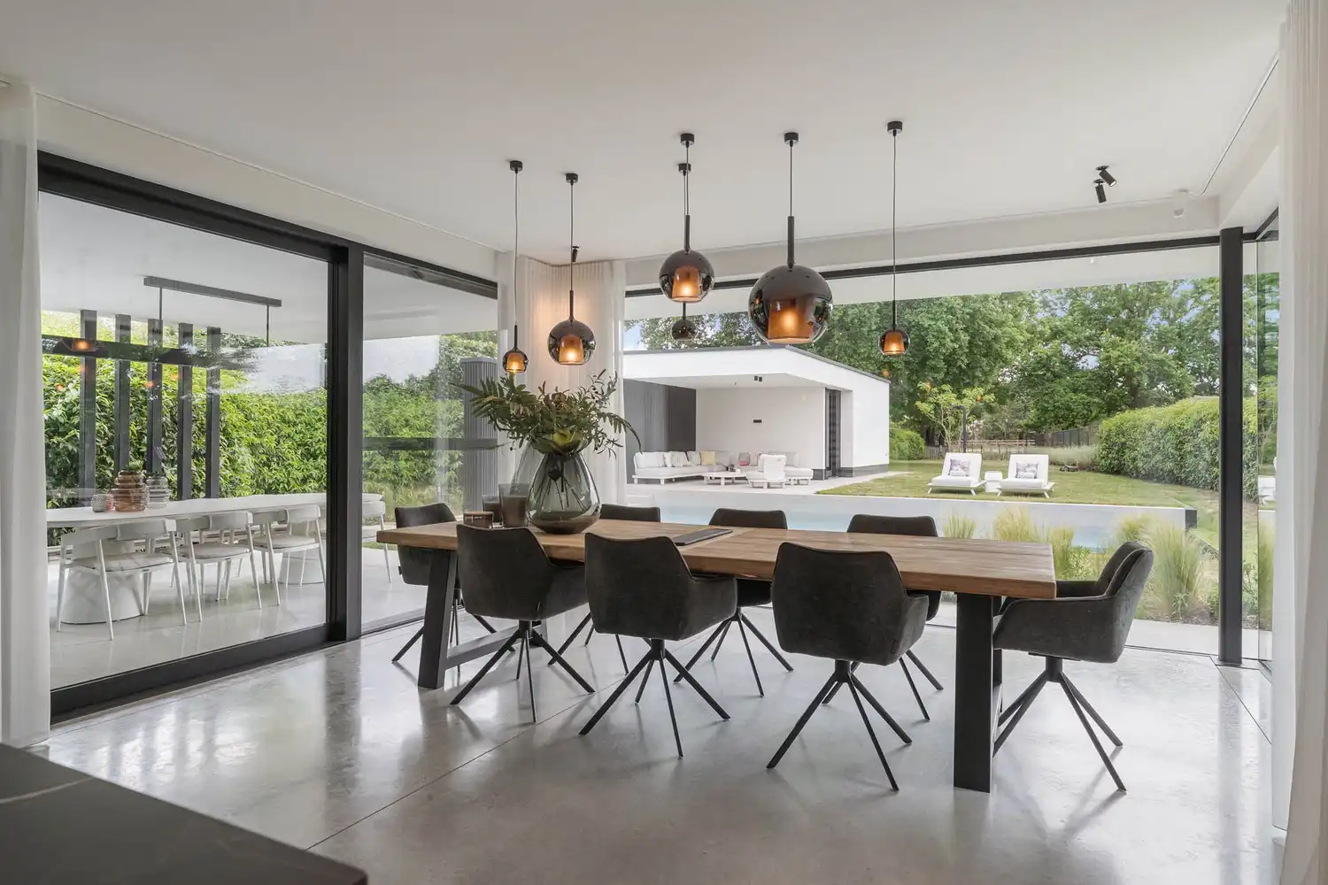 Exclusieve high-end villa met verwarmd zwembad op idyllische toplocatie! foto 5