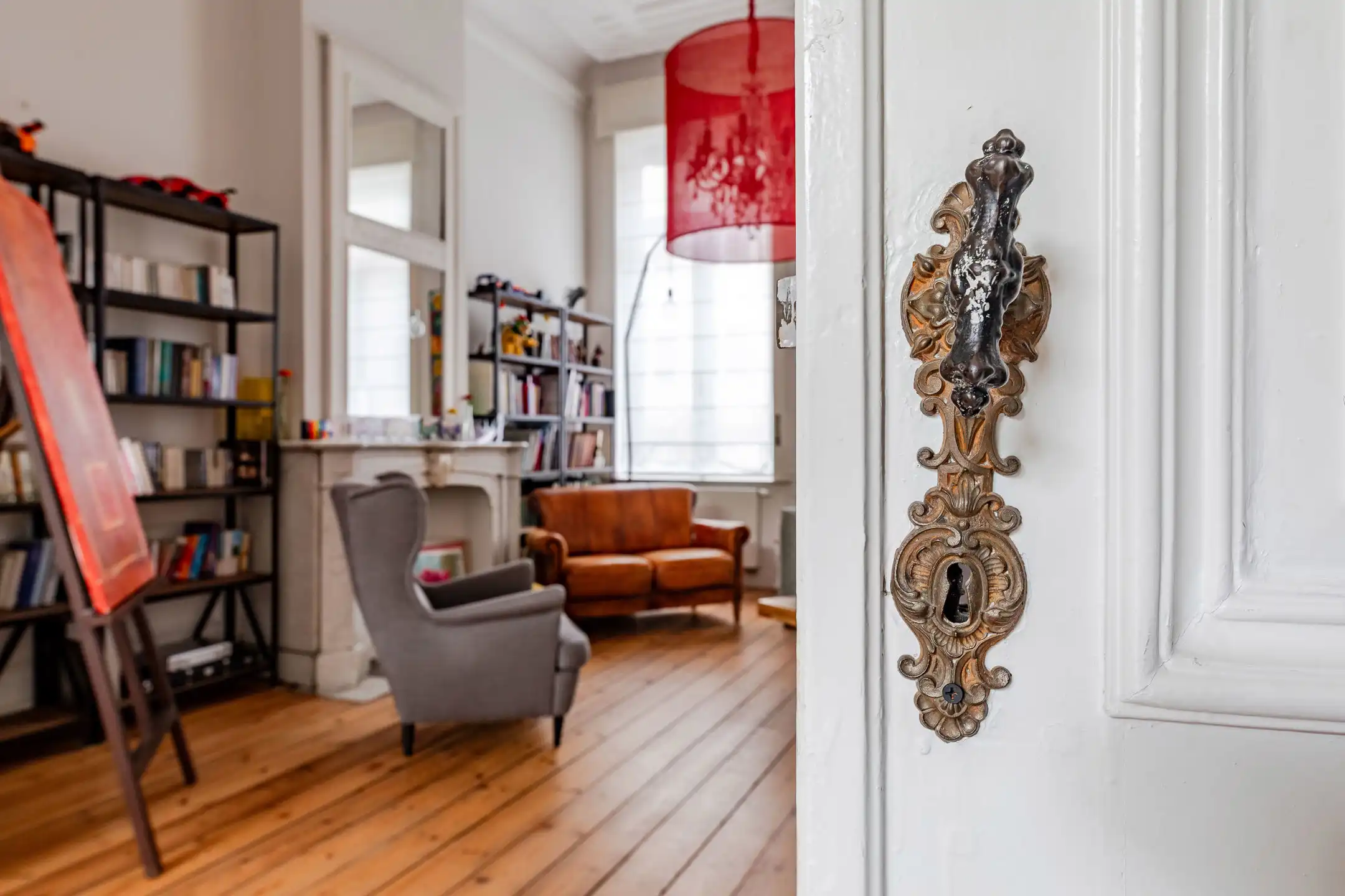 Herenhuis met uitzonderlijke volumes & verzorgde afwerking foto 2