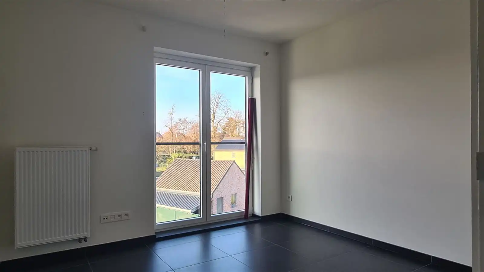 Recent appartement op bovenste verdieping nabij centrum Hoeselt foto 13