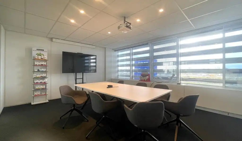 Kantoren te huur in West Port aan E34 in Zwijndrecht foto 5