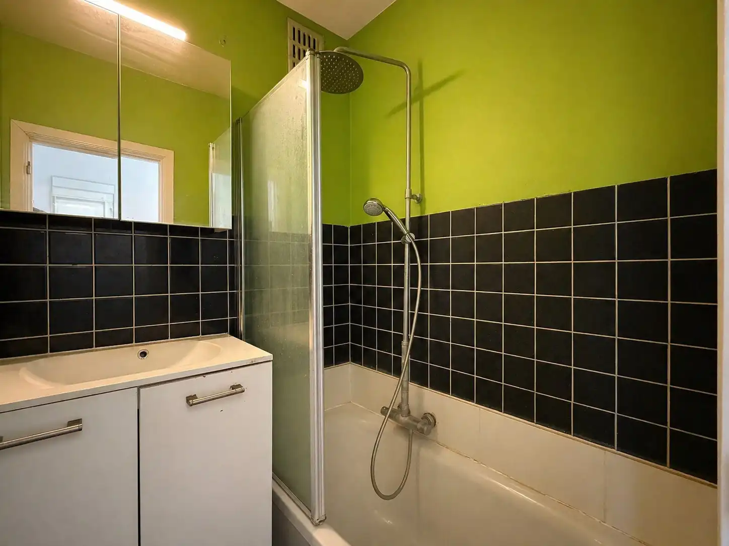 Centraal gelegen appartement vlakbij de Zeedijk te Knokke foto 9