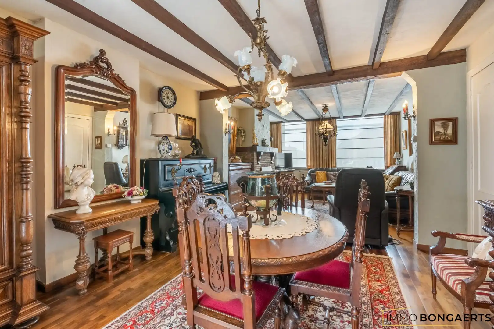 Karaktervolle woning met 5 slaapkamers in Sint-Lambrechts-Herk foto 9