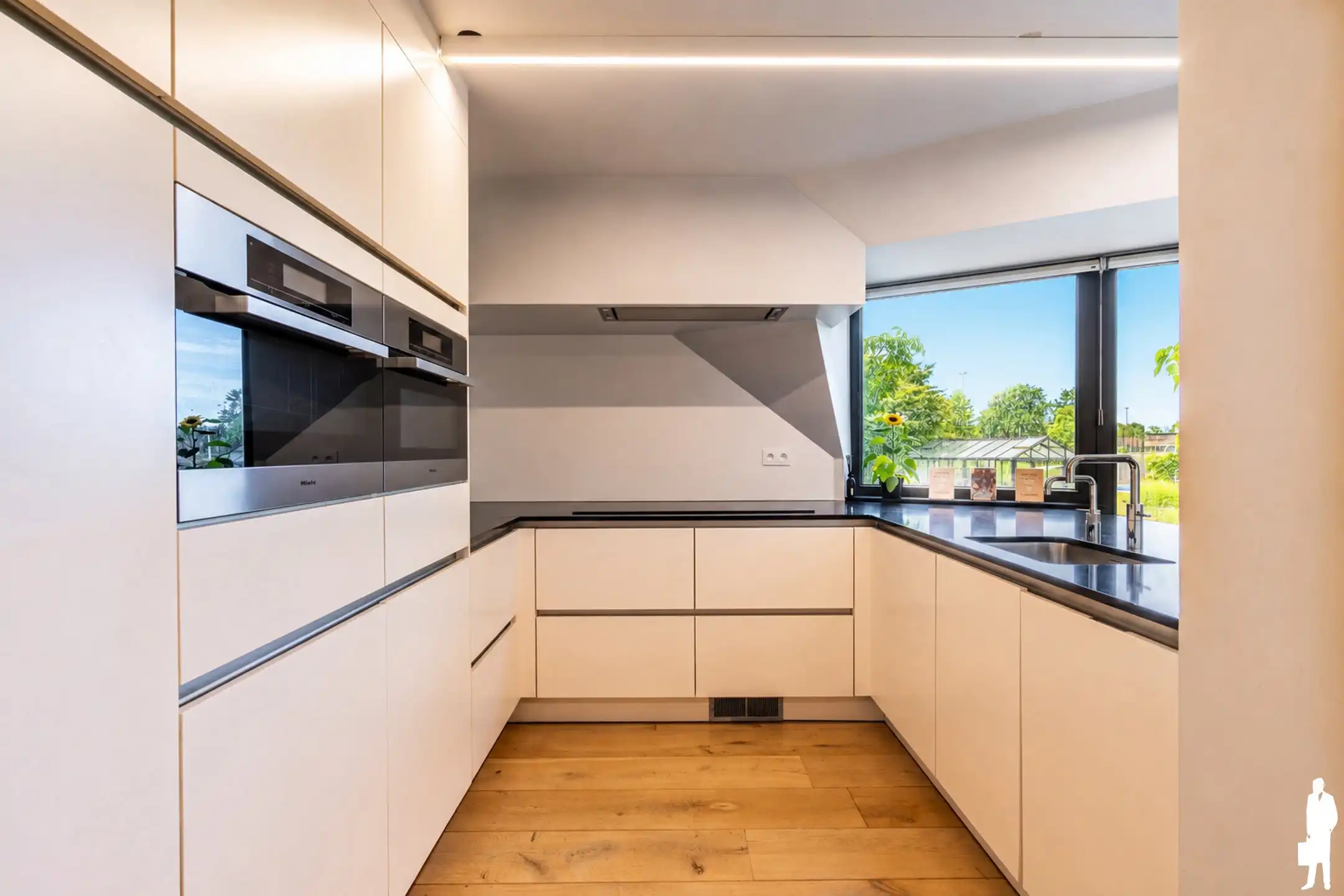 Architectenvilla - industrieel ontwerp, 5 à 6 slpk., 2.228m² foto 4