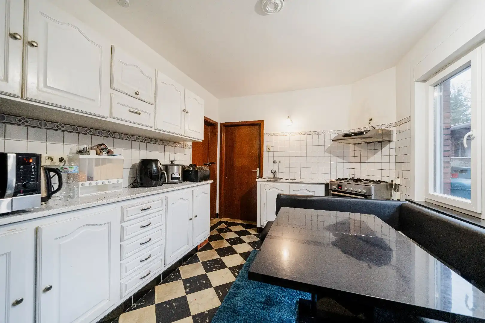  Ruime gezinswoning met polyvalente zij-aanbouw foto 7