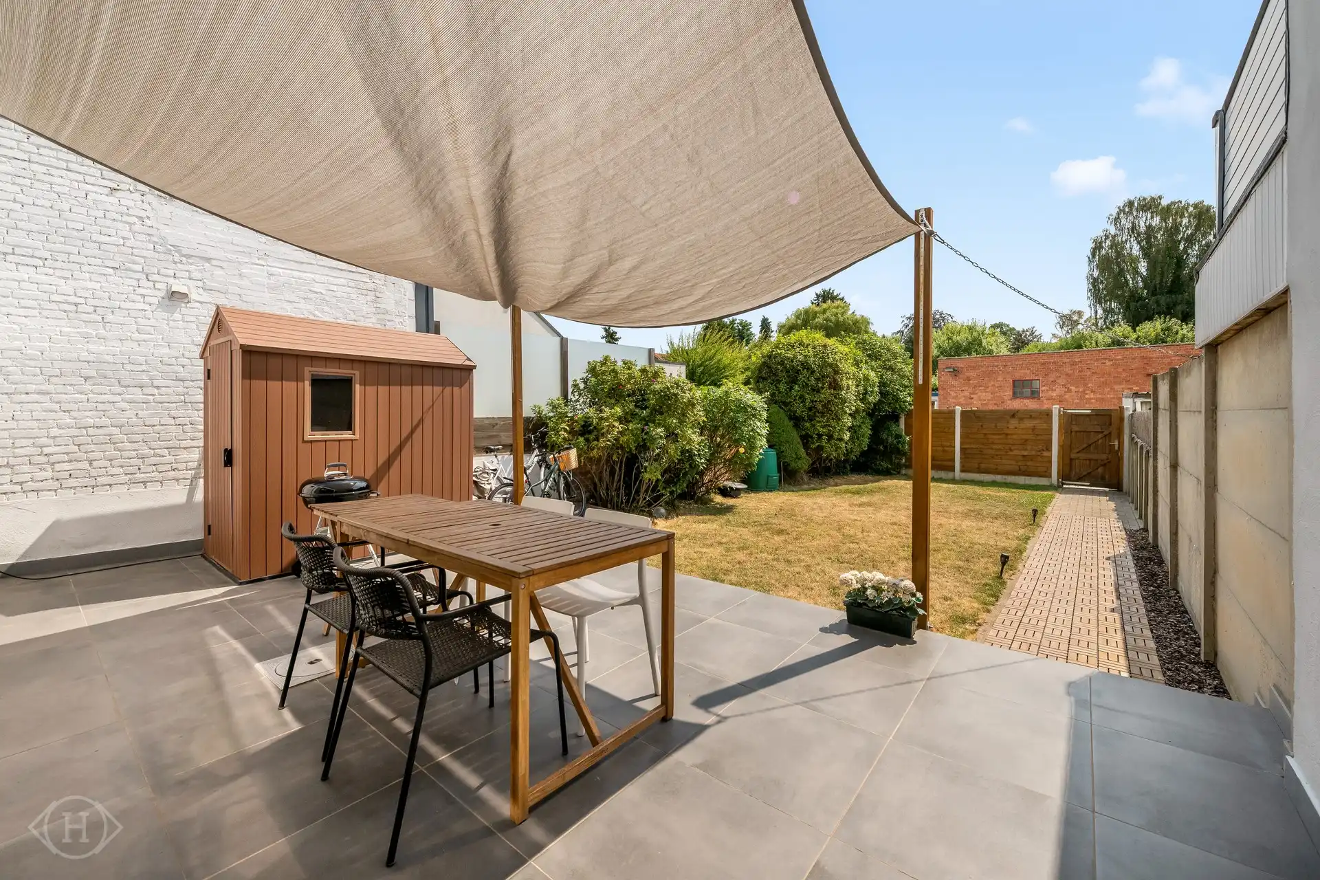 Volledig gerenoveerde, energiezuinige woning met zuidtuin foto 5