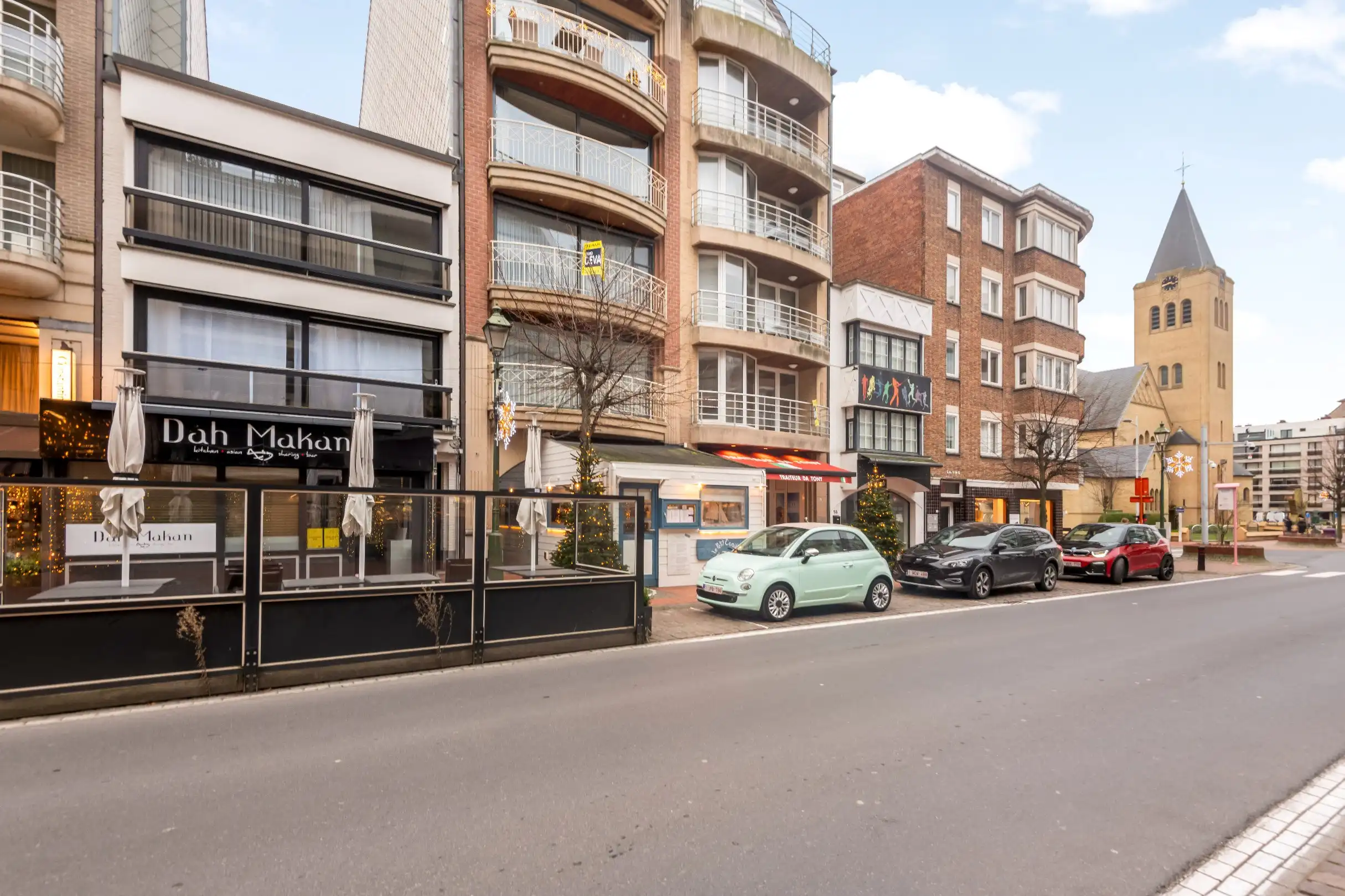 Handelspand gelegen op de Dumortierlaan foto {{pictureIndex}}