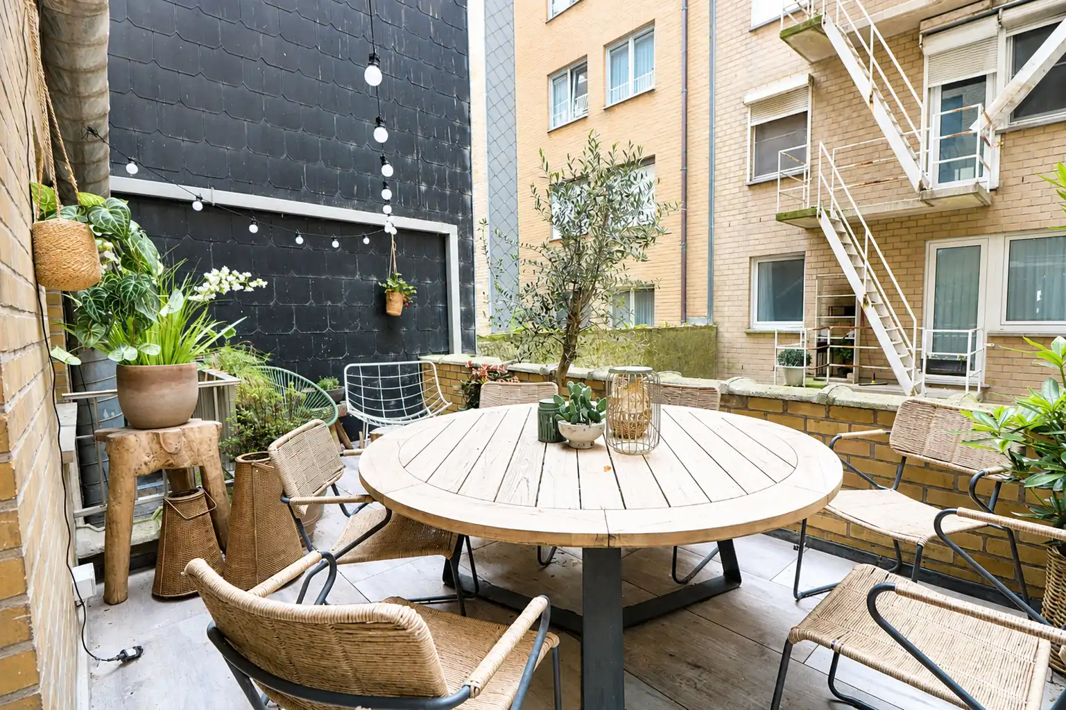 Luxueus, lichtrijk appartement (130 m²) met 3 slaapkamers en frontaal zeezicht. foto 8