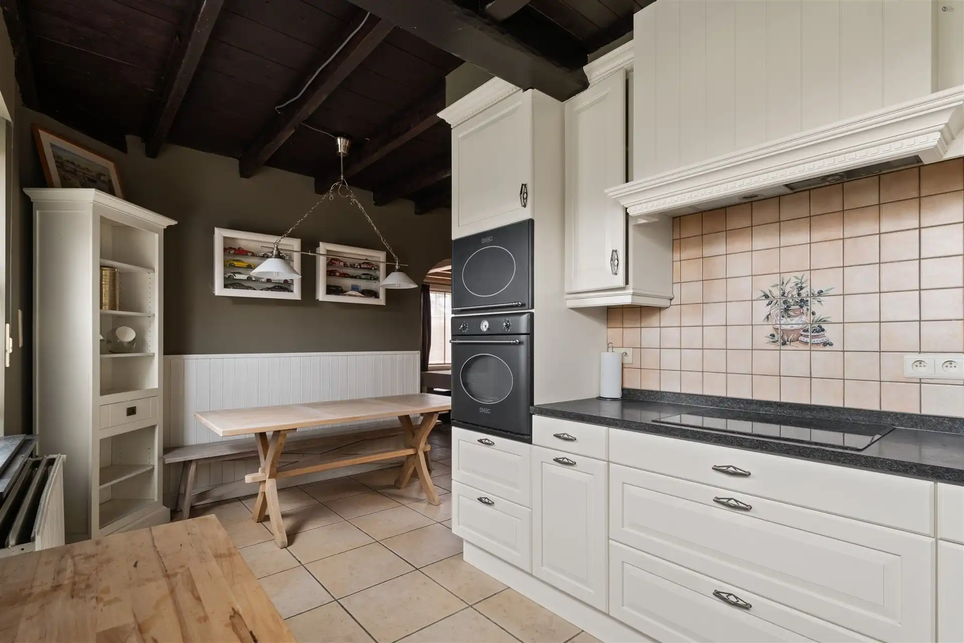 Open bebouwing met vrijstaande schuur  foto 12