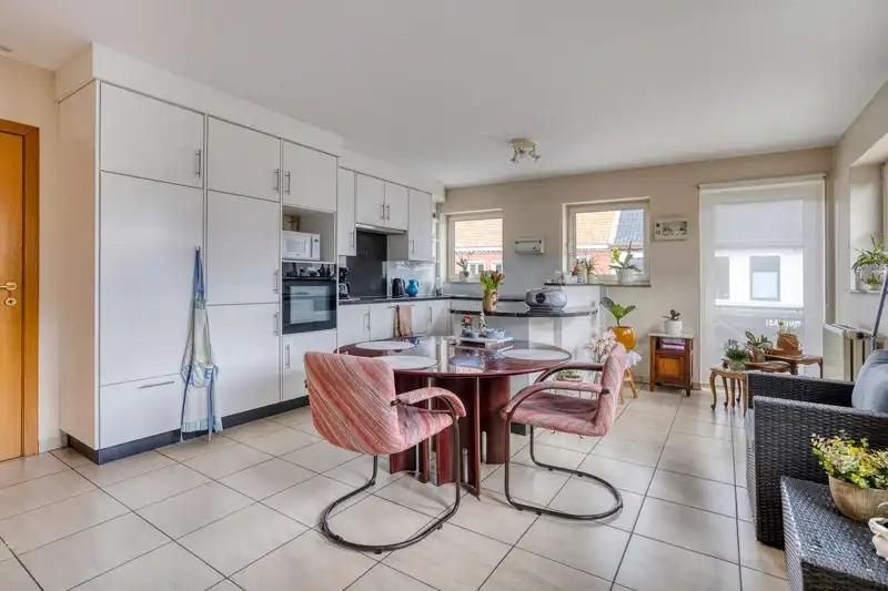 🏡 Ruim en lichtrijk appartement met 2 slaapkamers, terras in hartje Wakken! ☀️ foto 14