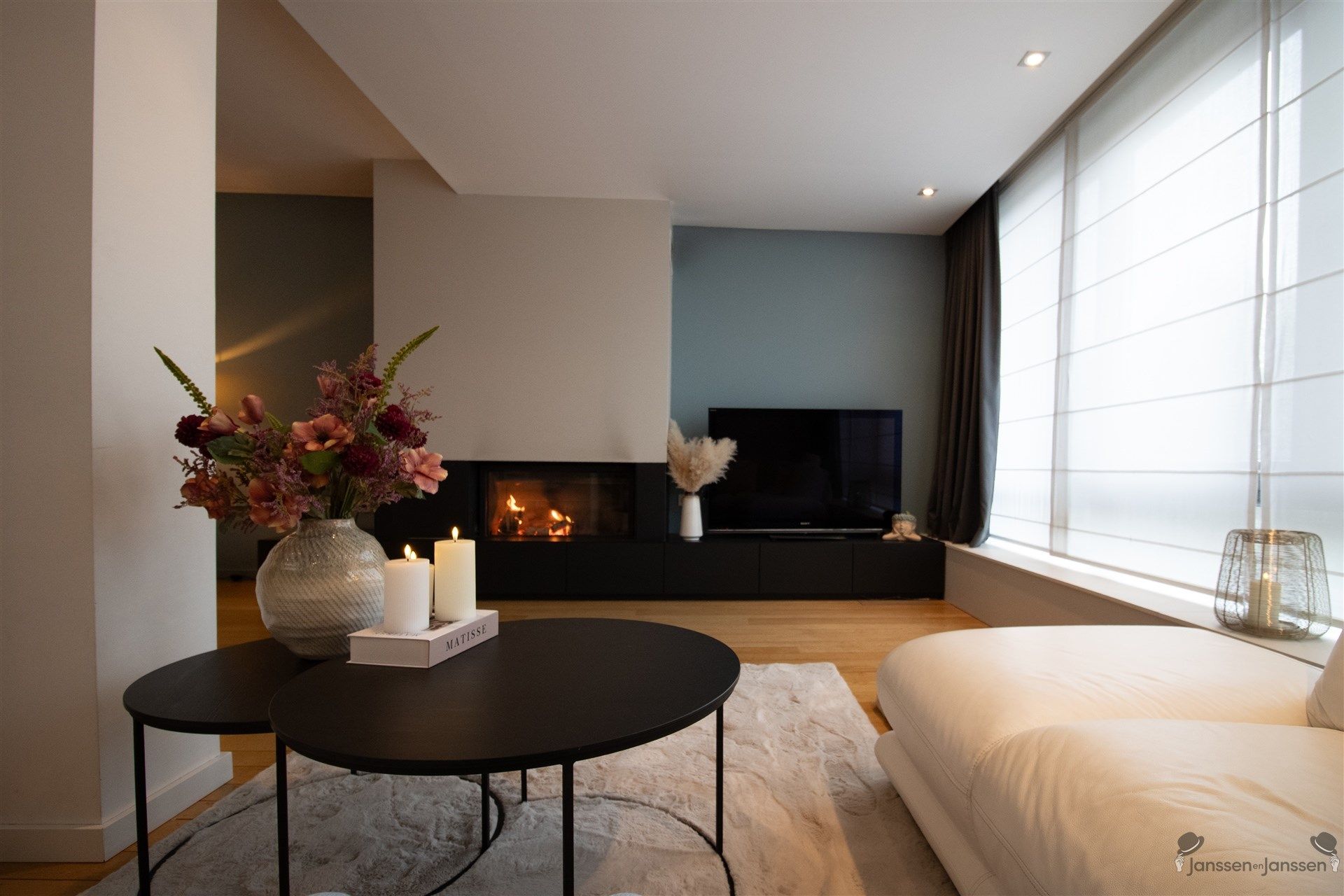 Gerenoveerde bel-étage met 3 slaapkamers op 165 m² foto 3