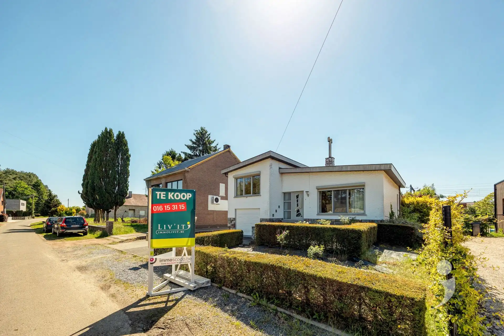 Te renoveren woning op een zonnig perceel foto 35