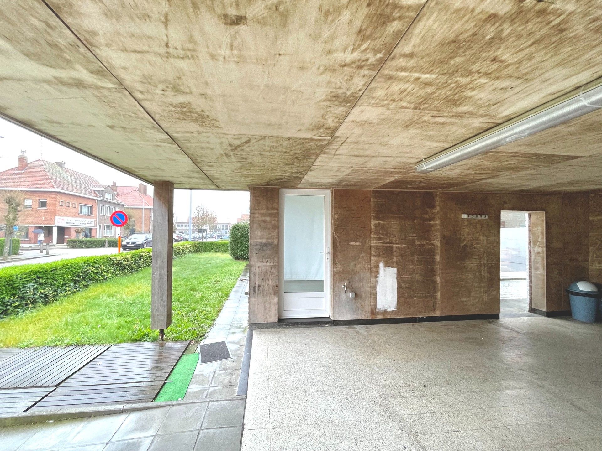 HALFOPEN WONING MET VEEL MOGELIJKHEDEN foto 5