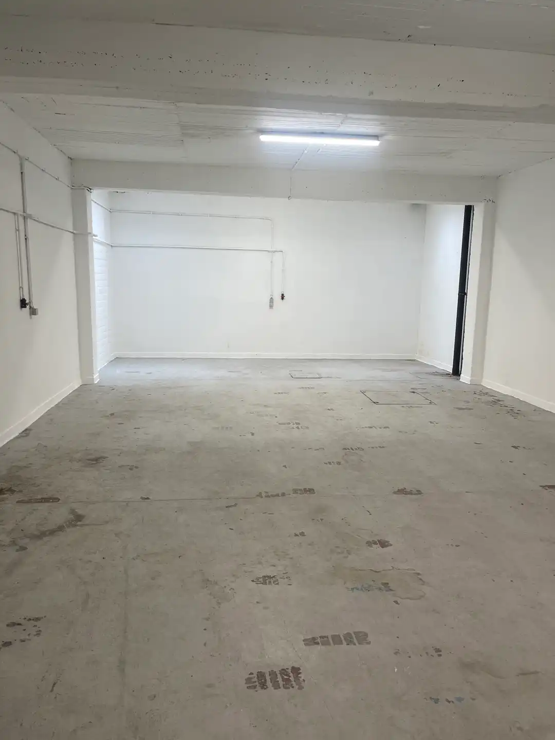 Magazijnruimte van 100 m² op toplocatie nabij de haven foto 8