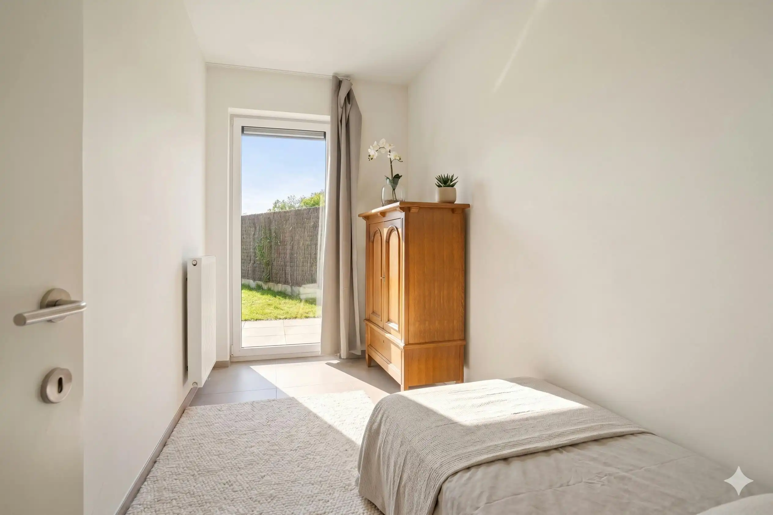 Instapklaar 2 slpk appartement met zonnige tuin en terras foto 9