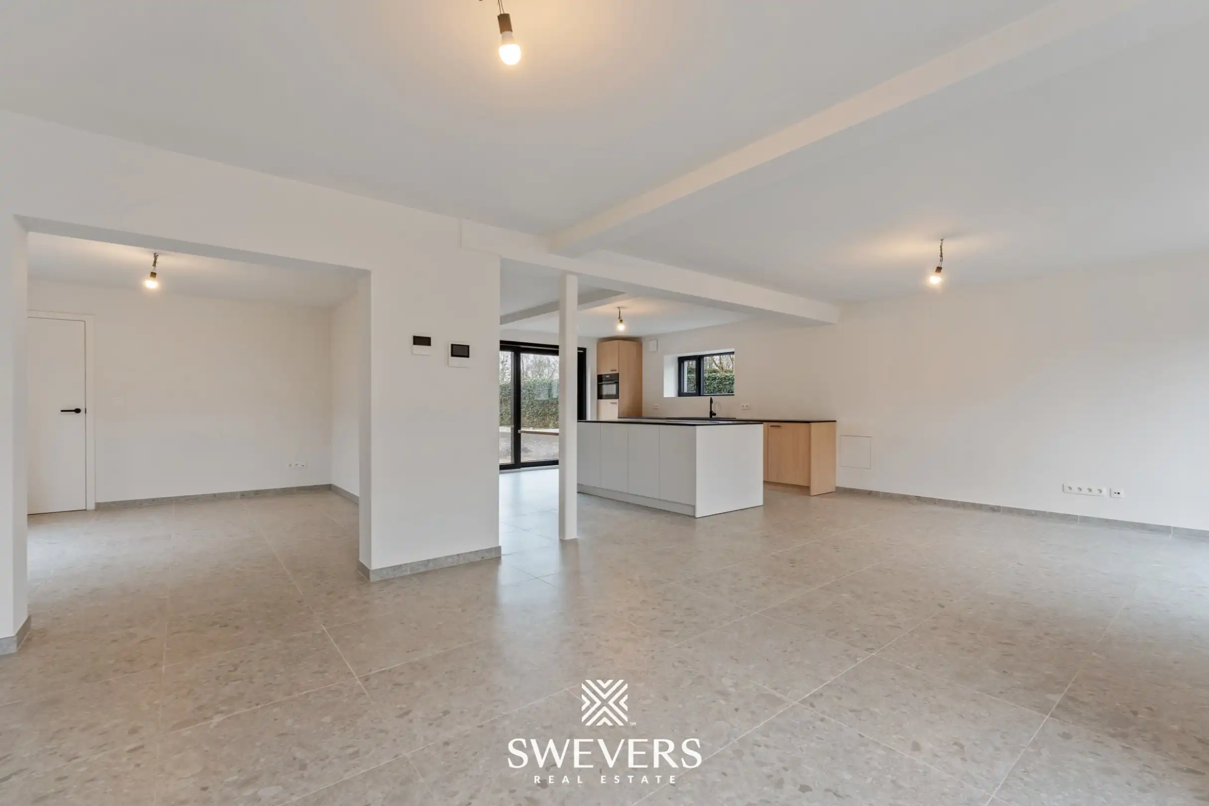 Exclusief wonen (253 m²) in een volledig gerenoveerde open bebouwing te Zonhoven (aankoop aan 2% mogelijk) foto 7