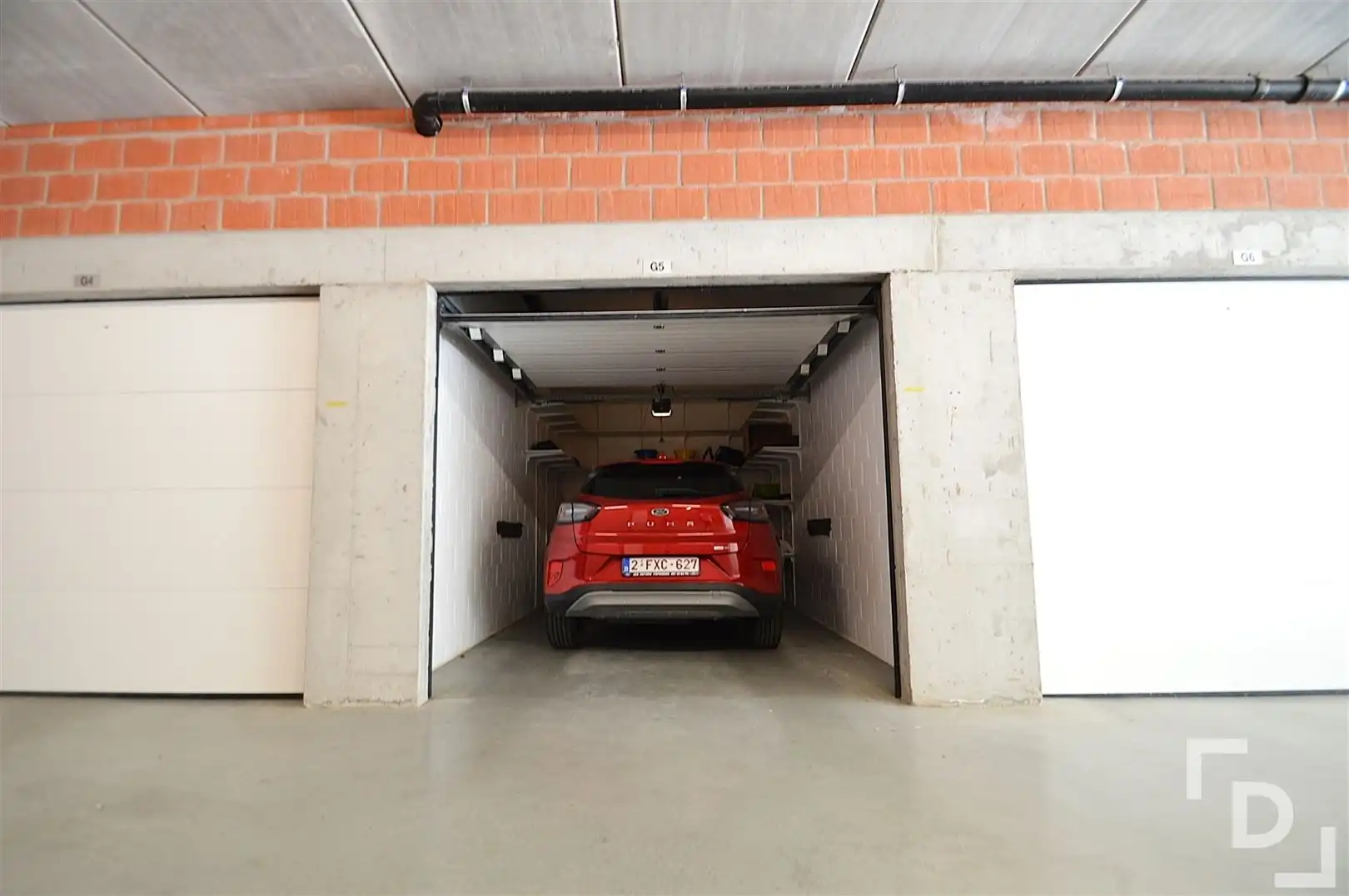 Prachtig afgewerkt appartement op de Grote Markt in Poperinge. foto 17