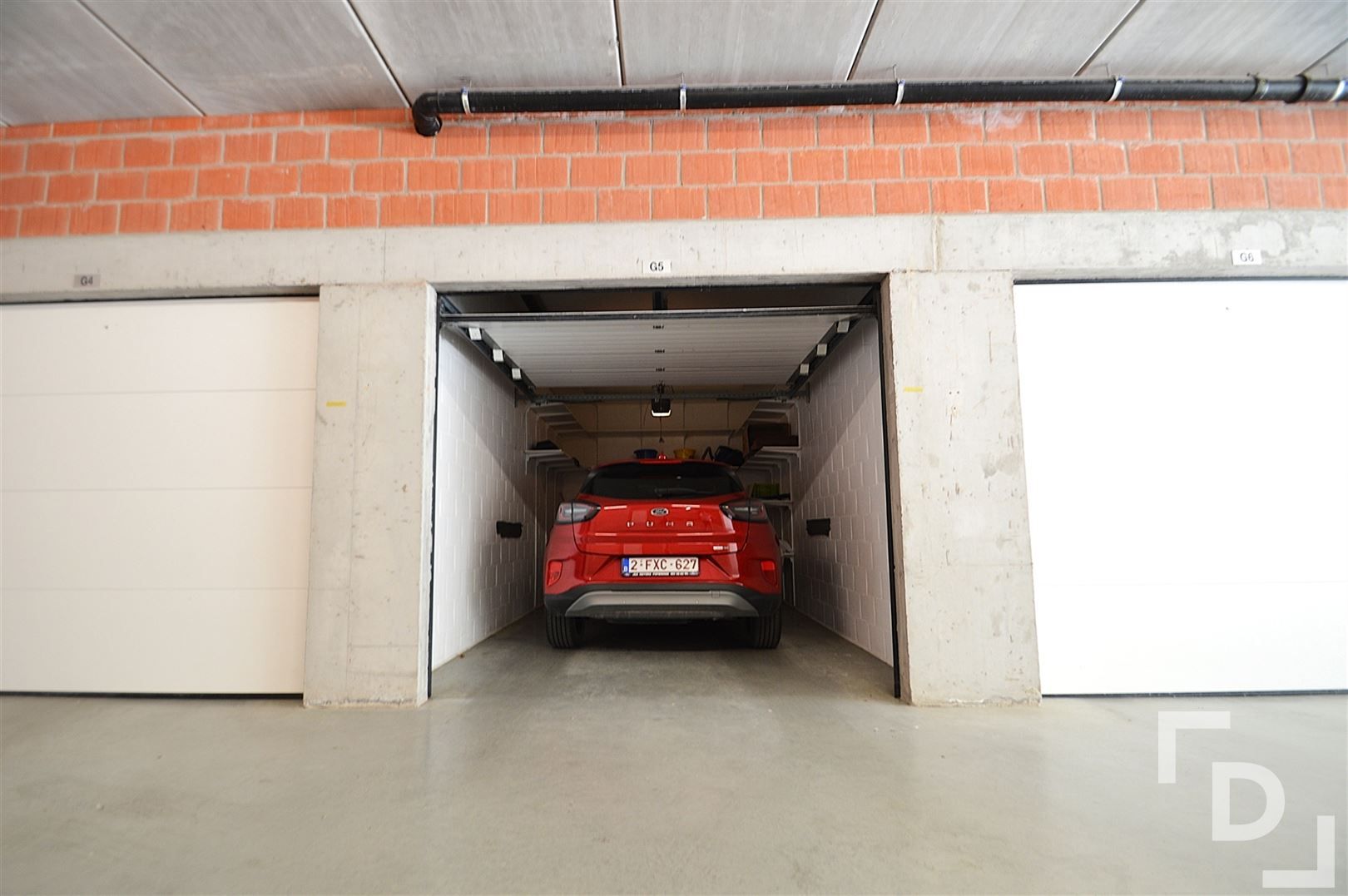 Prachtig afgewerkt appartement op de Grote Markt in Poperinge. foto 17