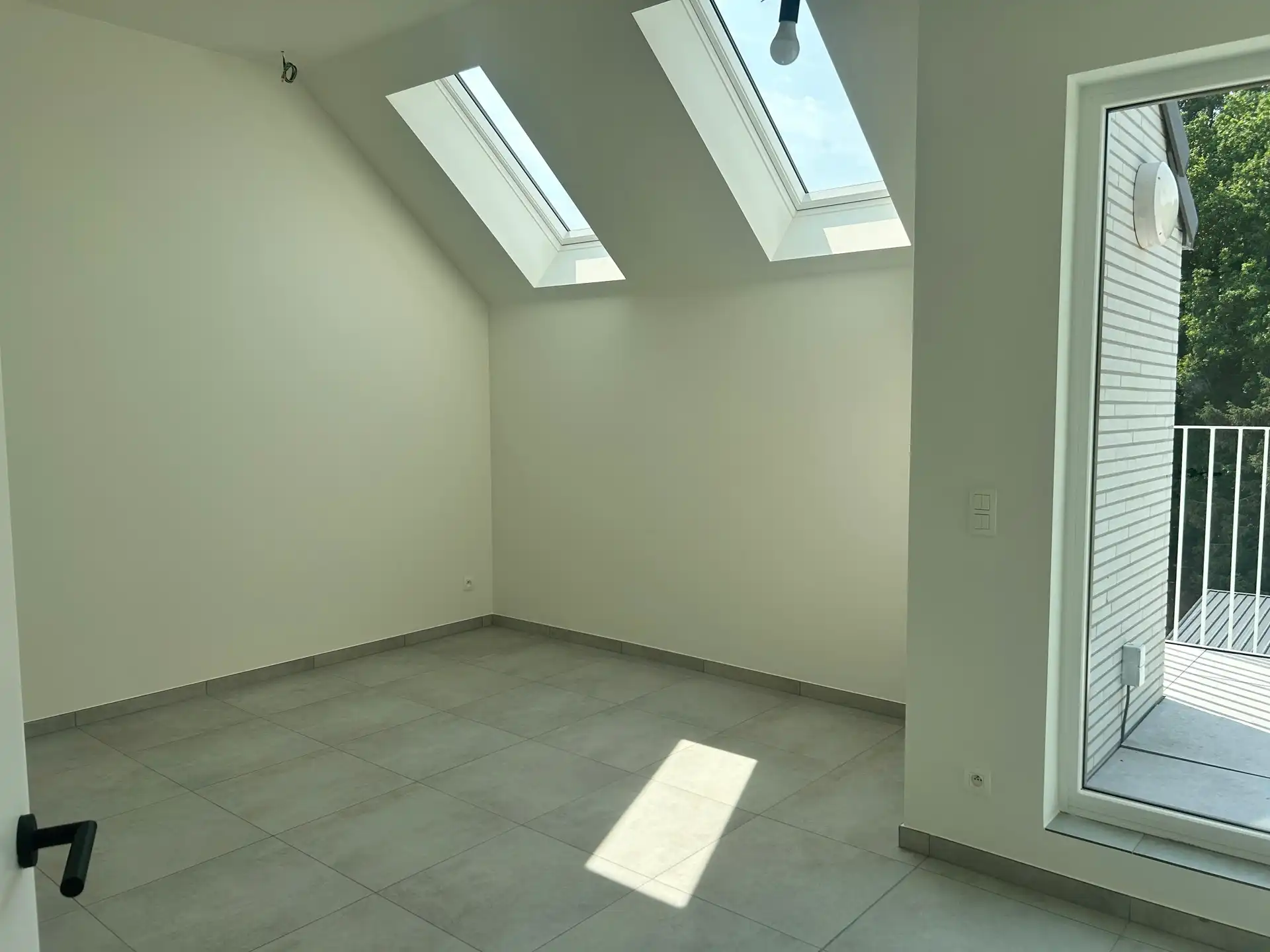 Appartement met 1 slaapkamer in het mooie Sledderlo, Genk. foto 9