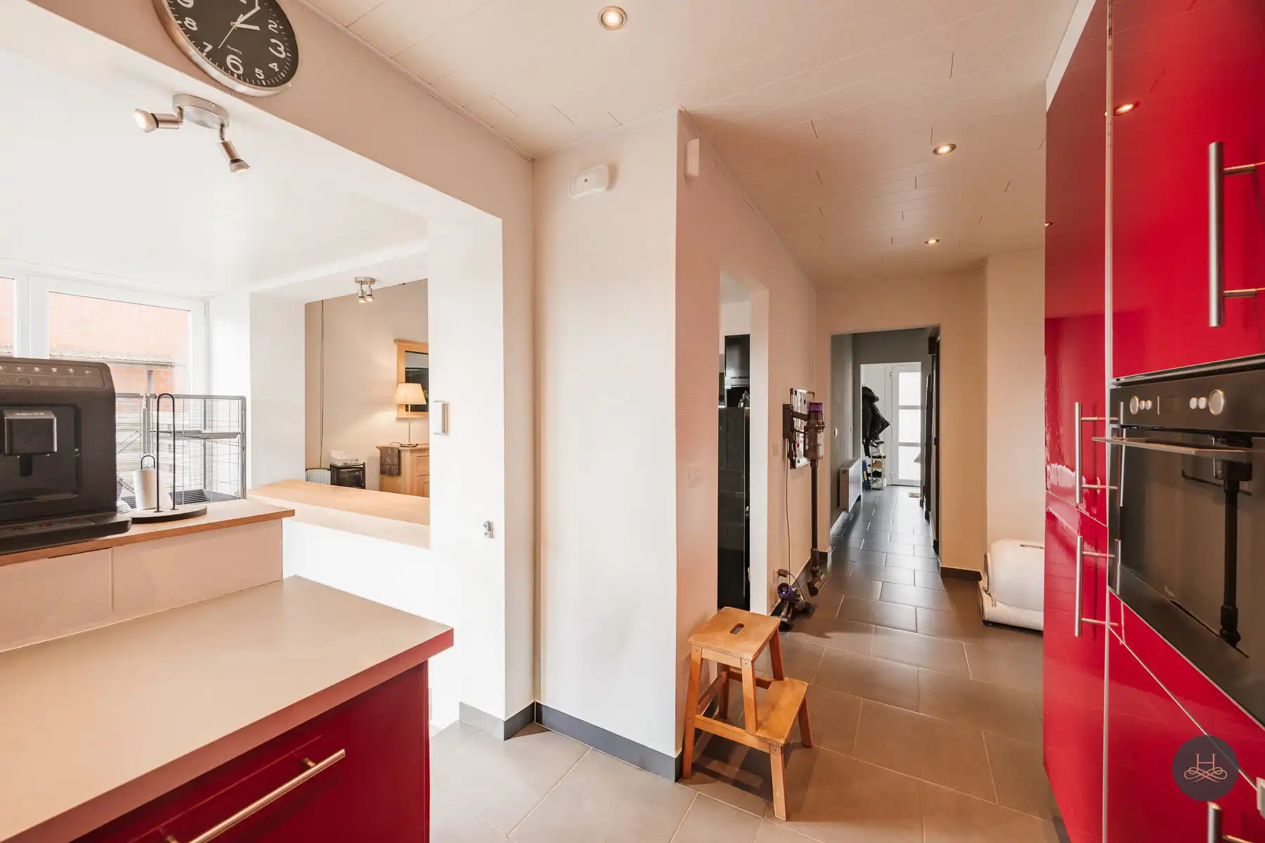 Landelijke gezinswoning met 4 slaapkamers en zeer ruime tuin foto 13