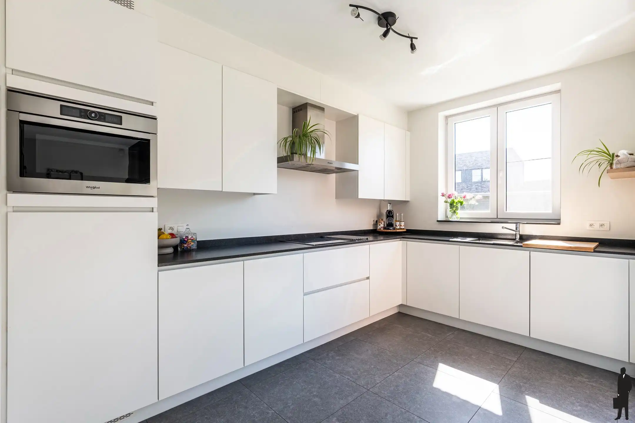 Recente, instapklare woning met 4 slpk. gelegen op rustige locatie te Meer. foto 10