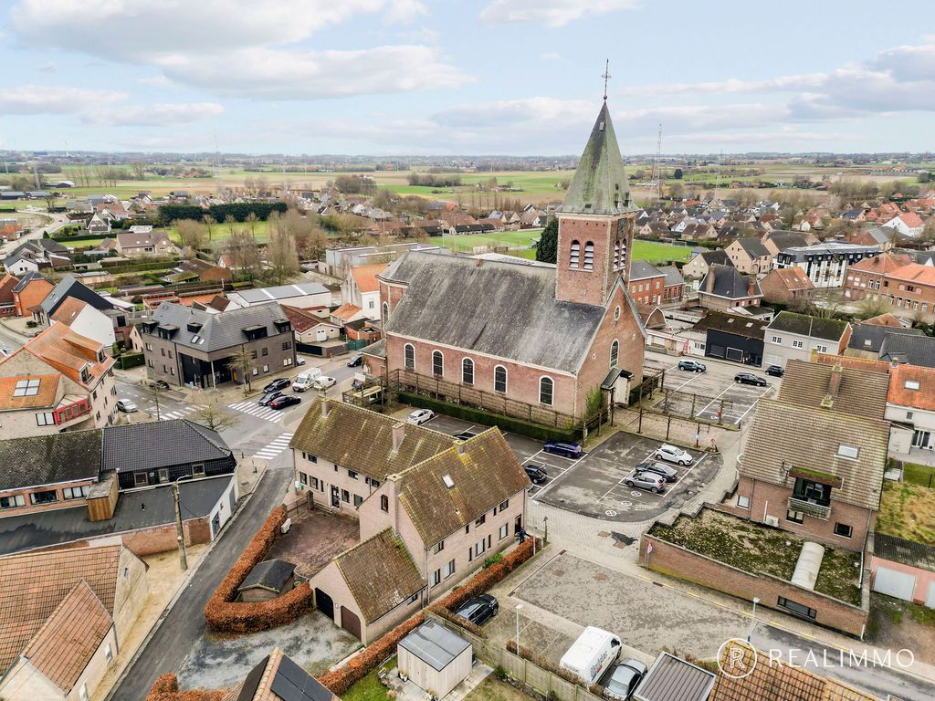 Ruime, lichtrijke woonst met 3 slaapkamers en garage foto 21