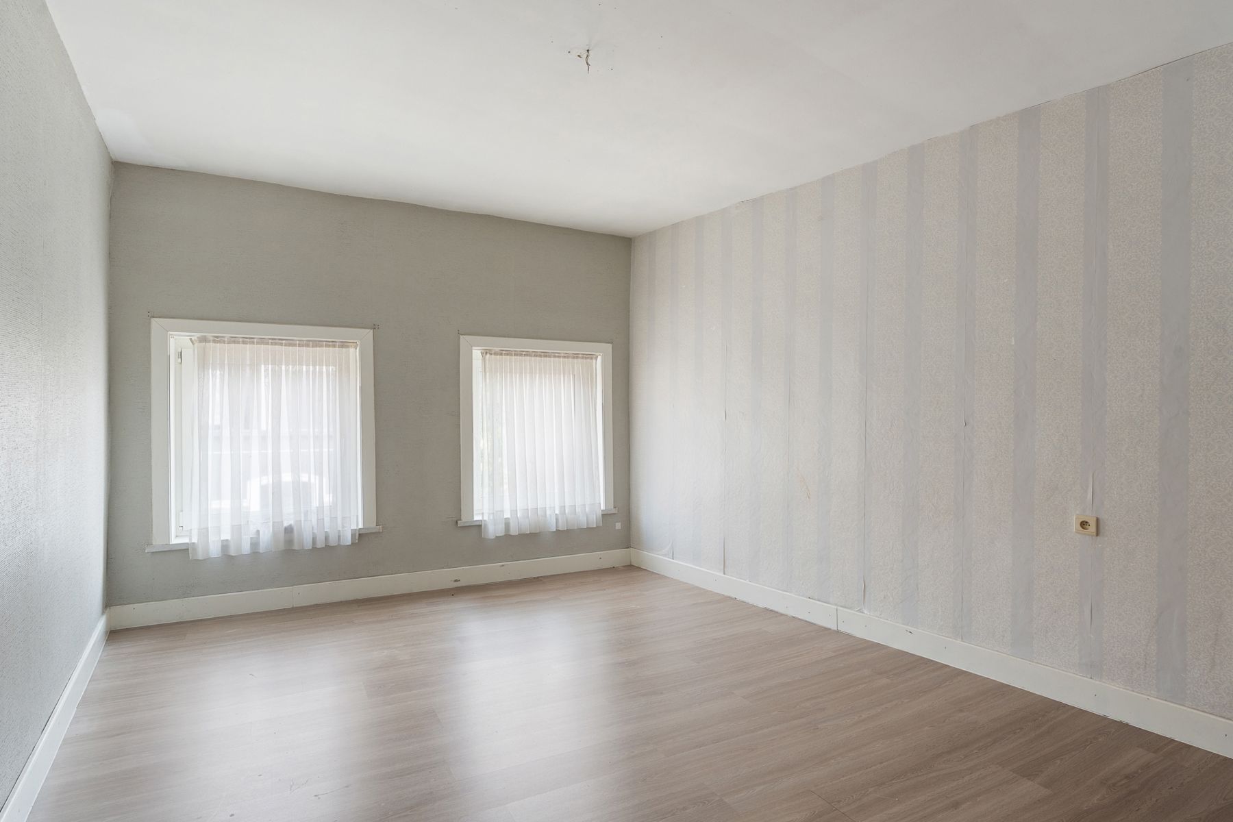 Ruime eigendom met 326 m² woonruimte + 79 m² handel – Gent foto 11