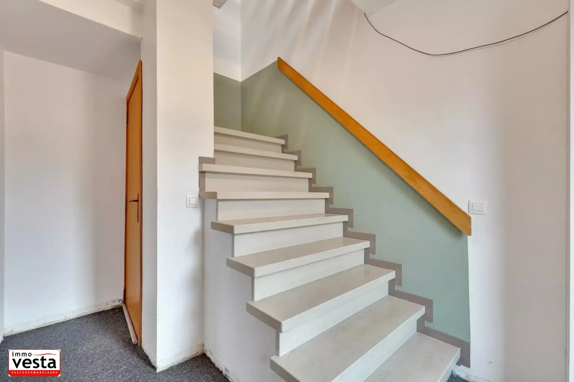 Ruime meergezinswoning met twee appartementen foto 11