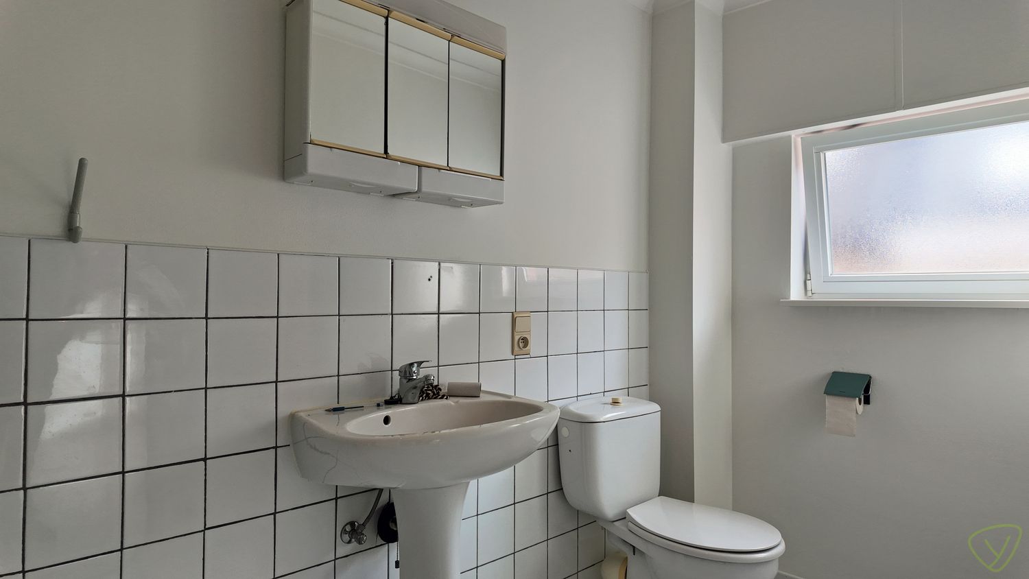 Gezellig en energiezuinig appartement met terras in centrum Eeklo! foto 5