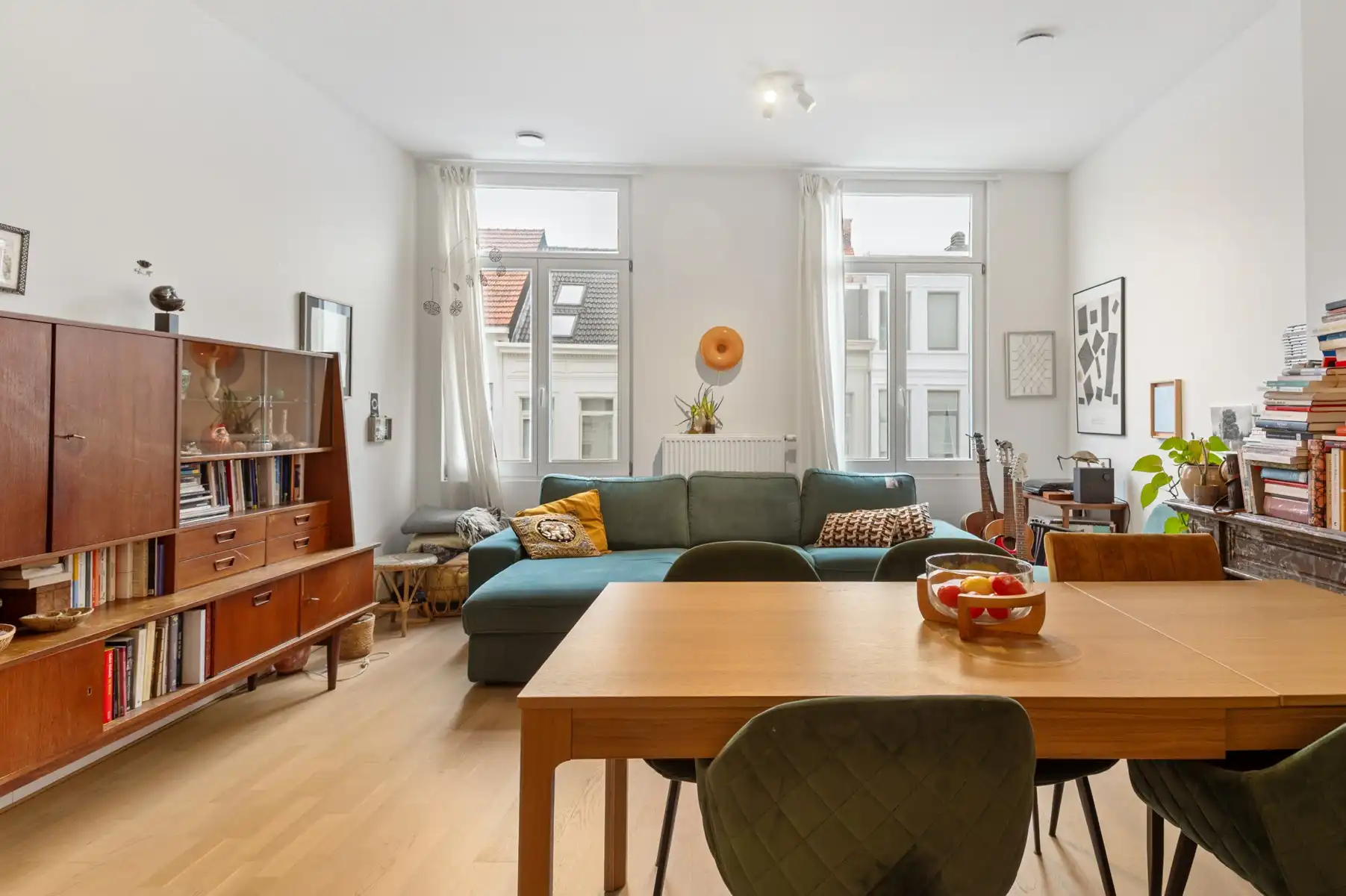 Lichtrijk appartement in authentiek herenhuis op gegeerde locatie foto 10