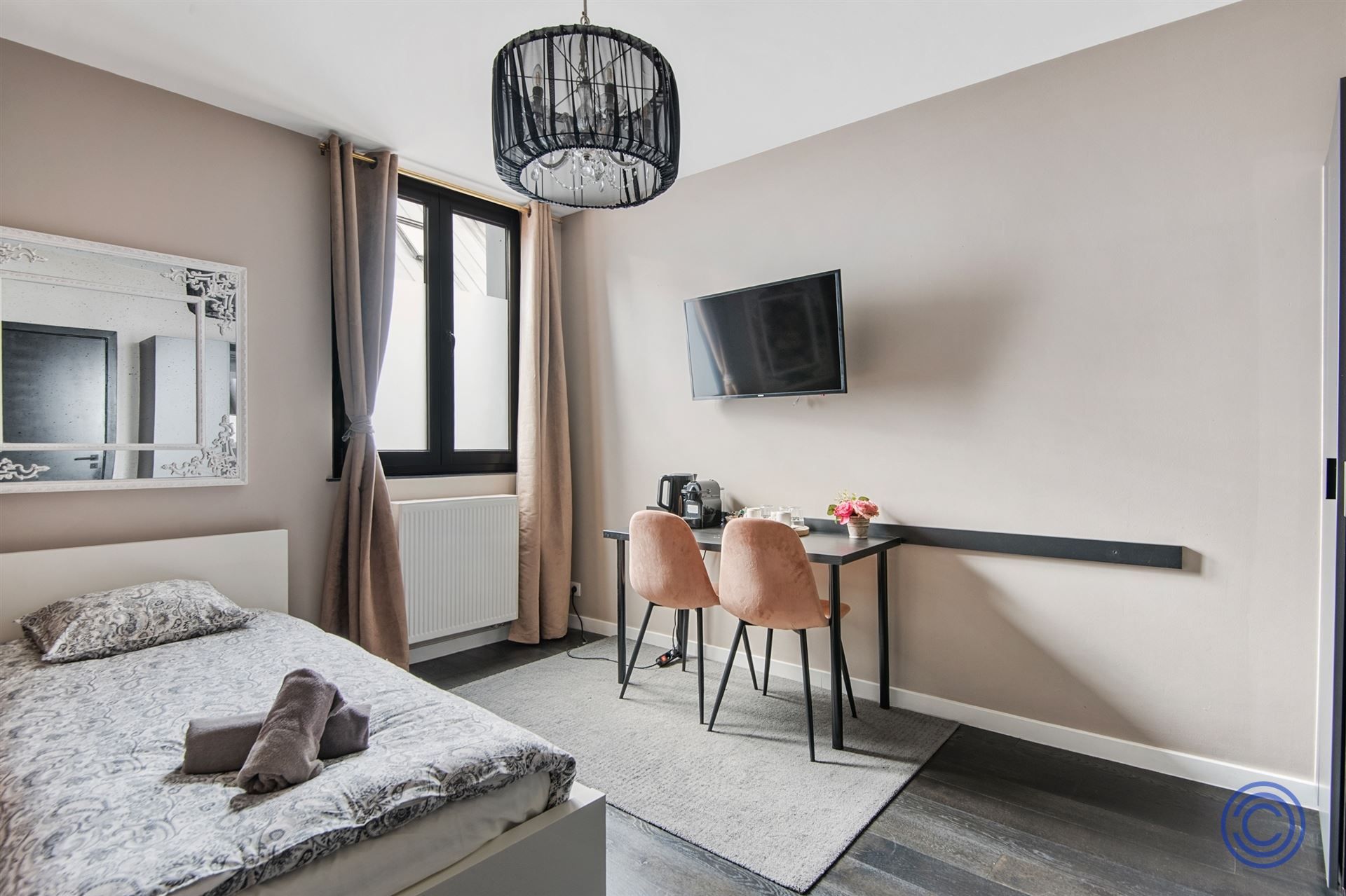 Uitzonderlijk huis ca. 230m² met terras!  foto 9