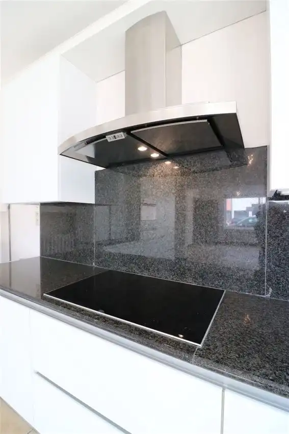 Gelijkvloers appartement met 2 slpk., terras, parking   foto 24