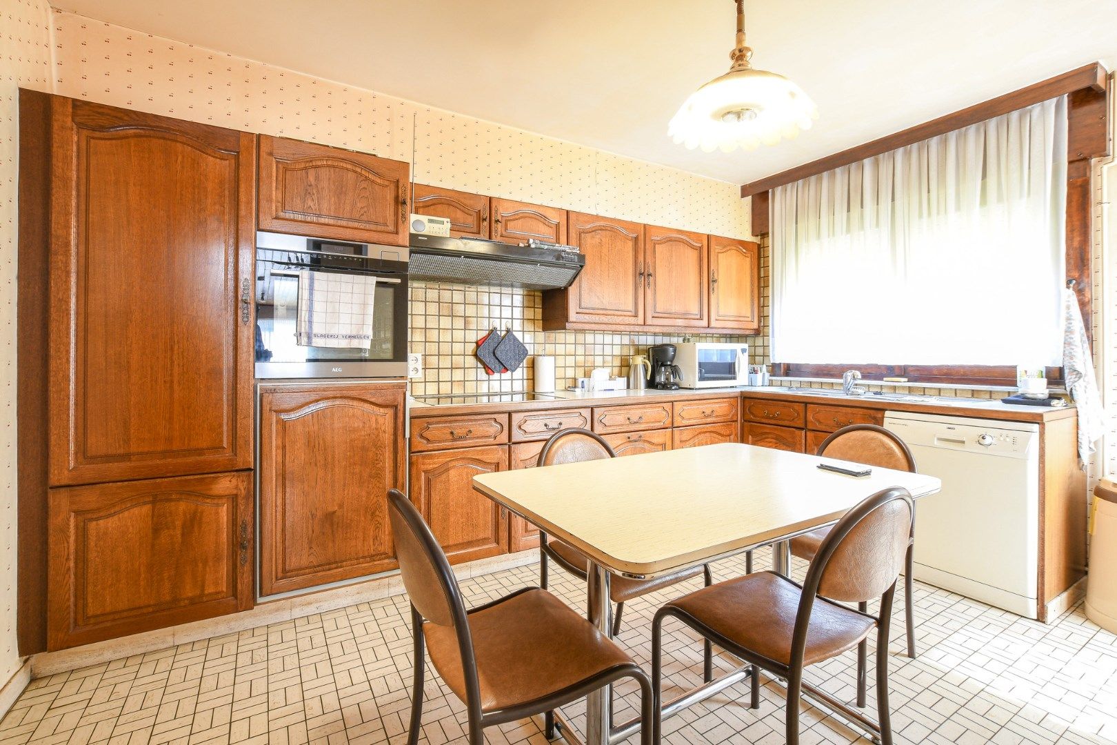 Ruime woning met 5 slaapkamers (3 gelijkvloers), zonnige tuin en topligging in Wenduine! foto 9