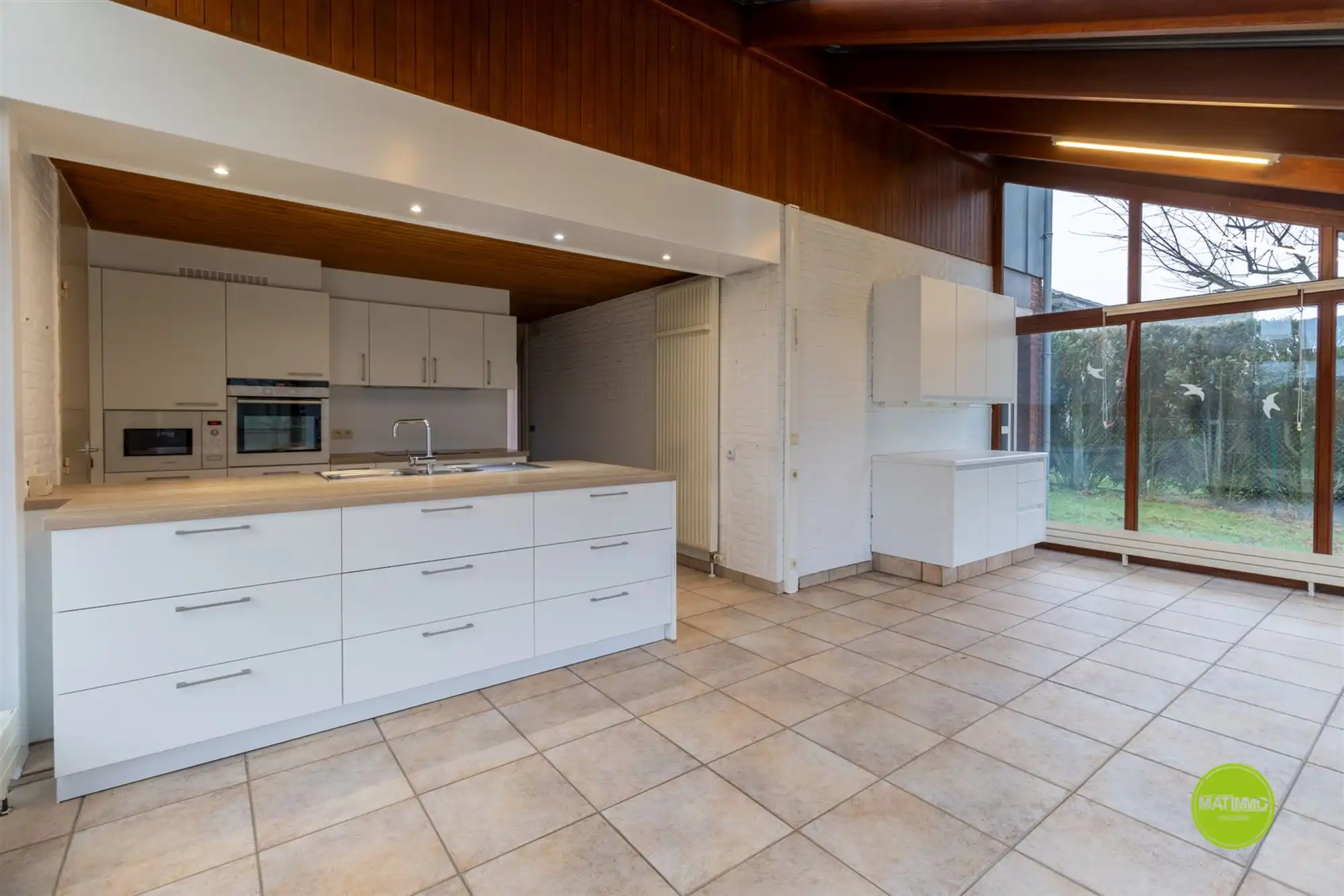 Open bebouwing op royaal perceel met vrij uitzicht foto 4