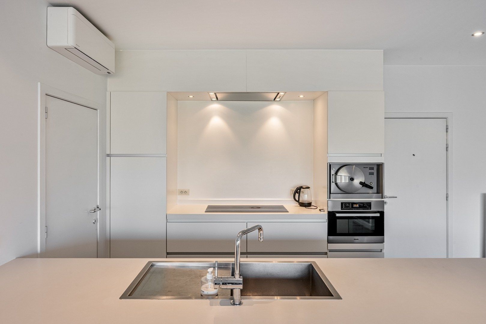 Prachtig appartement met ruime terrassen foto 4