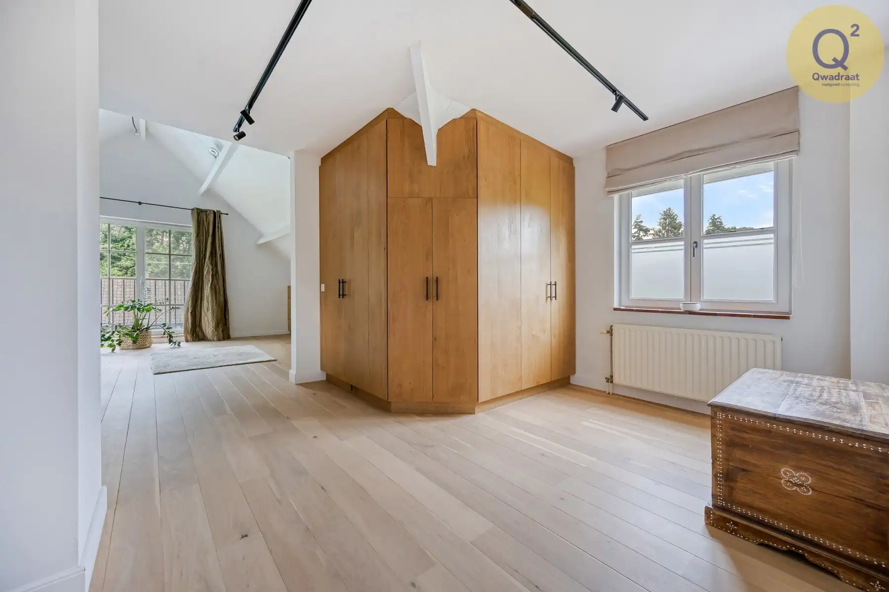 Rustig gelegen villa van met zwembad en poolhouse  foto 50