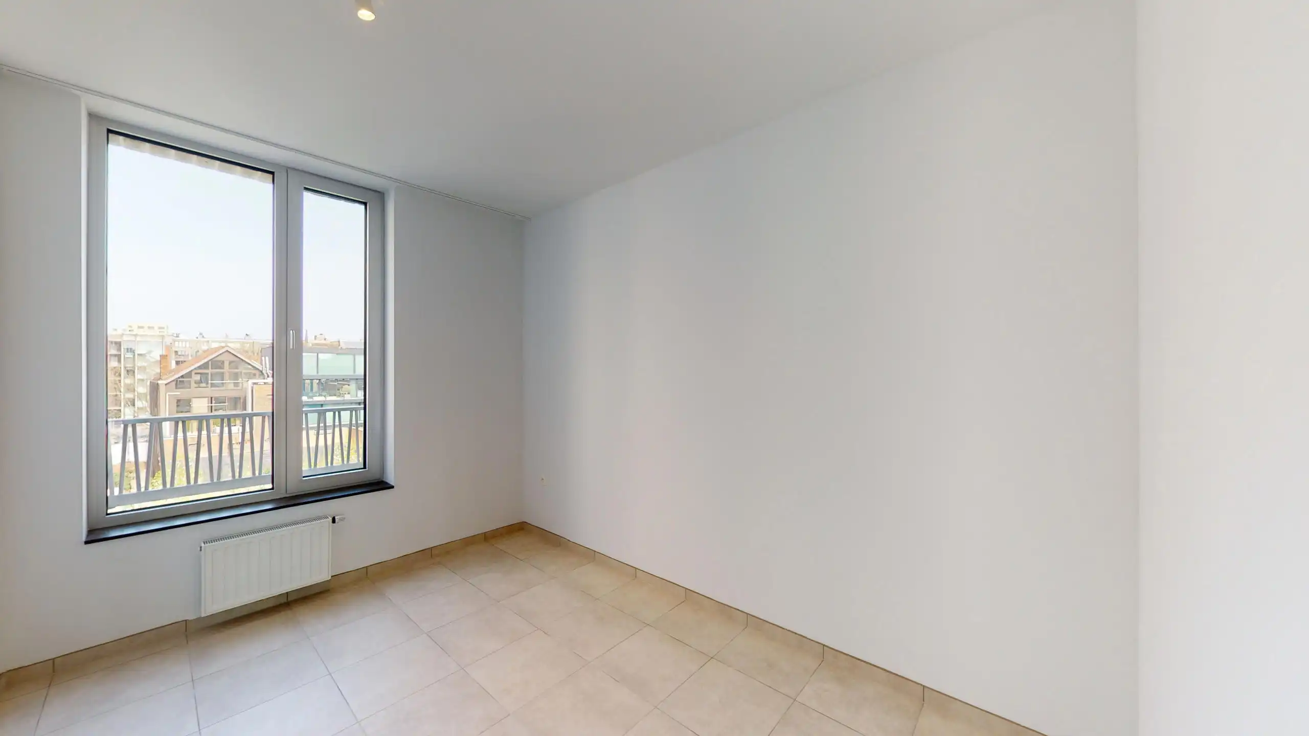 Recent appartement met ruim terras nabij het Eilandje foto 9