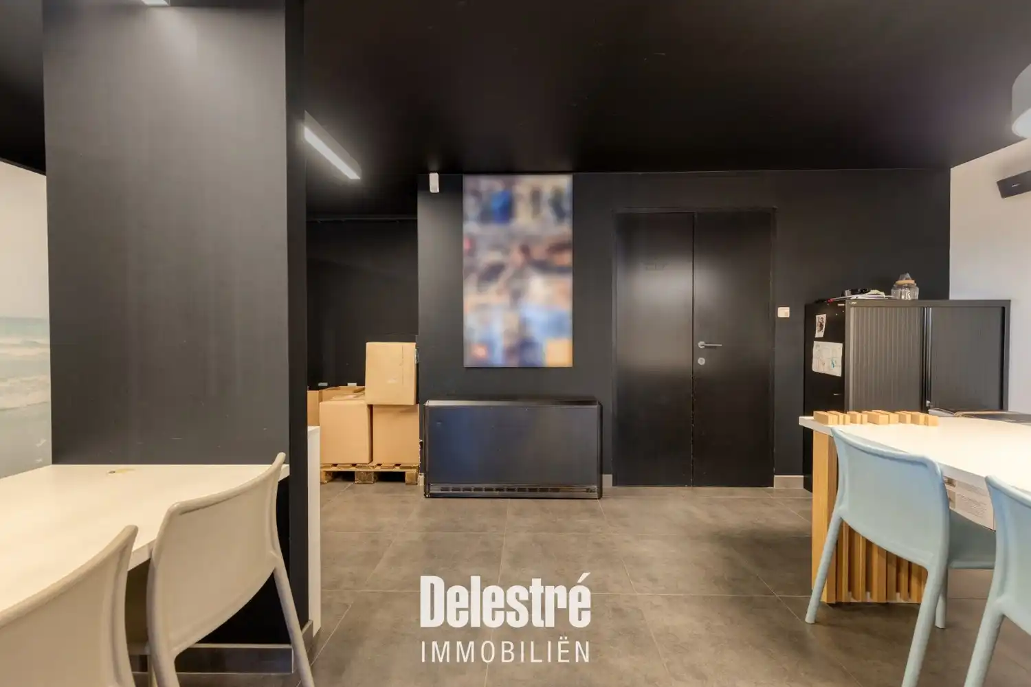 Commerciële topligging (TELENET) met woonst (vakantieapp.) op de Albert I Laan – Residentie Mirhras foto 34