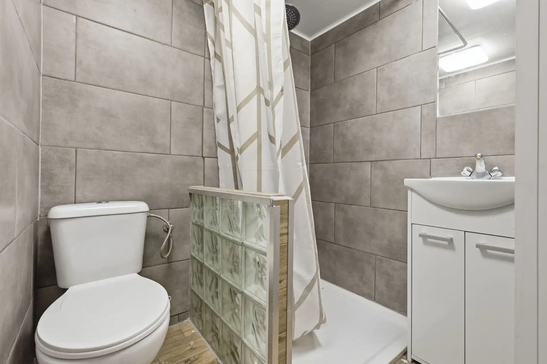 INSTAPKLAAR / CENTRUM foto 18