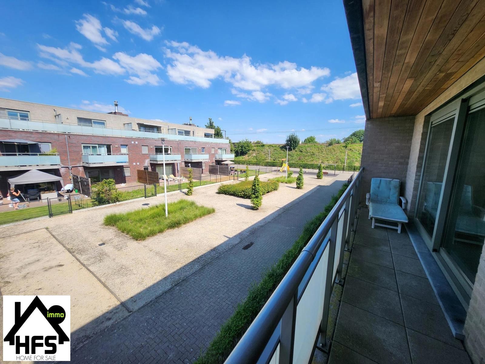 Ruim rustig gelegen appartement, incl staanplaats! foto 4