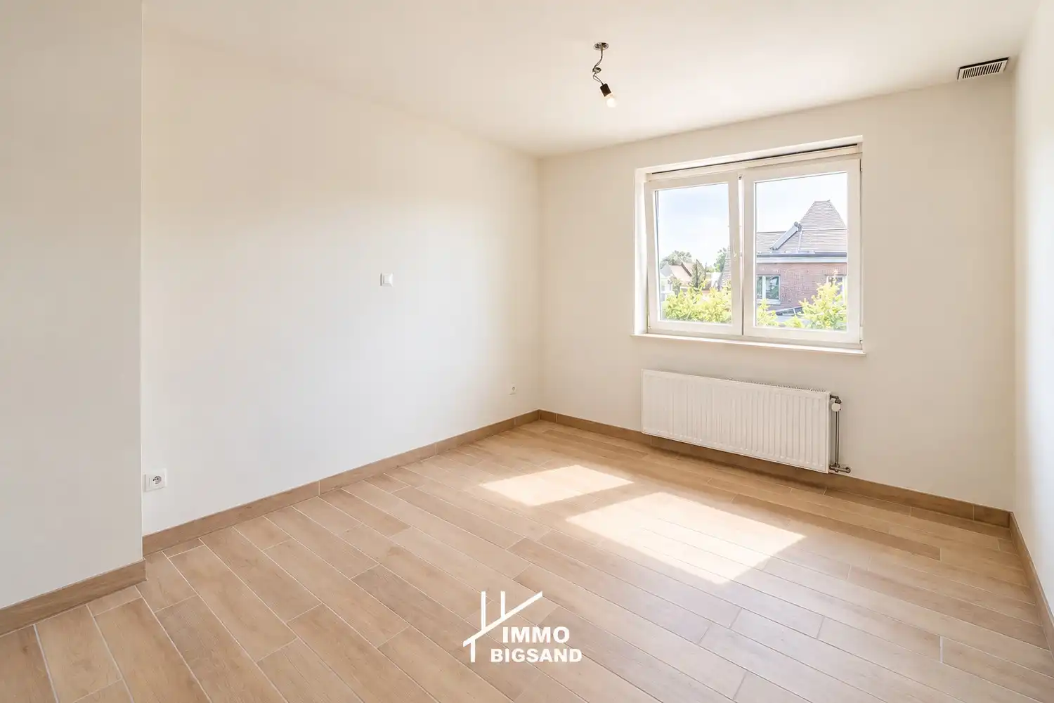 Halfopen nieuwbouwwoning te koop in rustige woonwijk met 4 slaapkamers (mogelijkheid 5 slaapkamers) foto 12