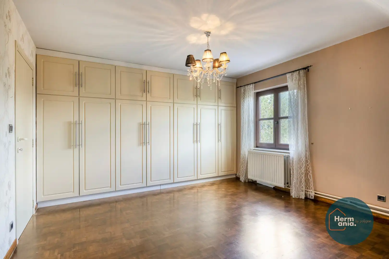 Vrijstaande woning met veel potentieel in een rustige omgeving te Bilzen foto 13
