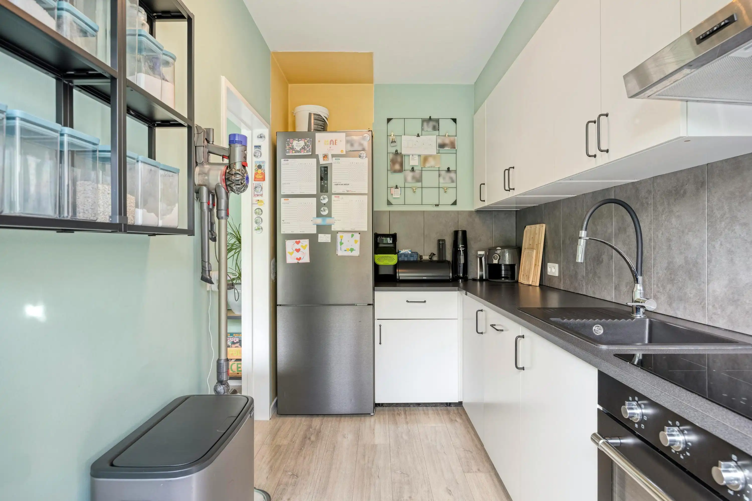 Lichtrijk appartement met garage op toplocatie in Brasschaat foto 7
