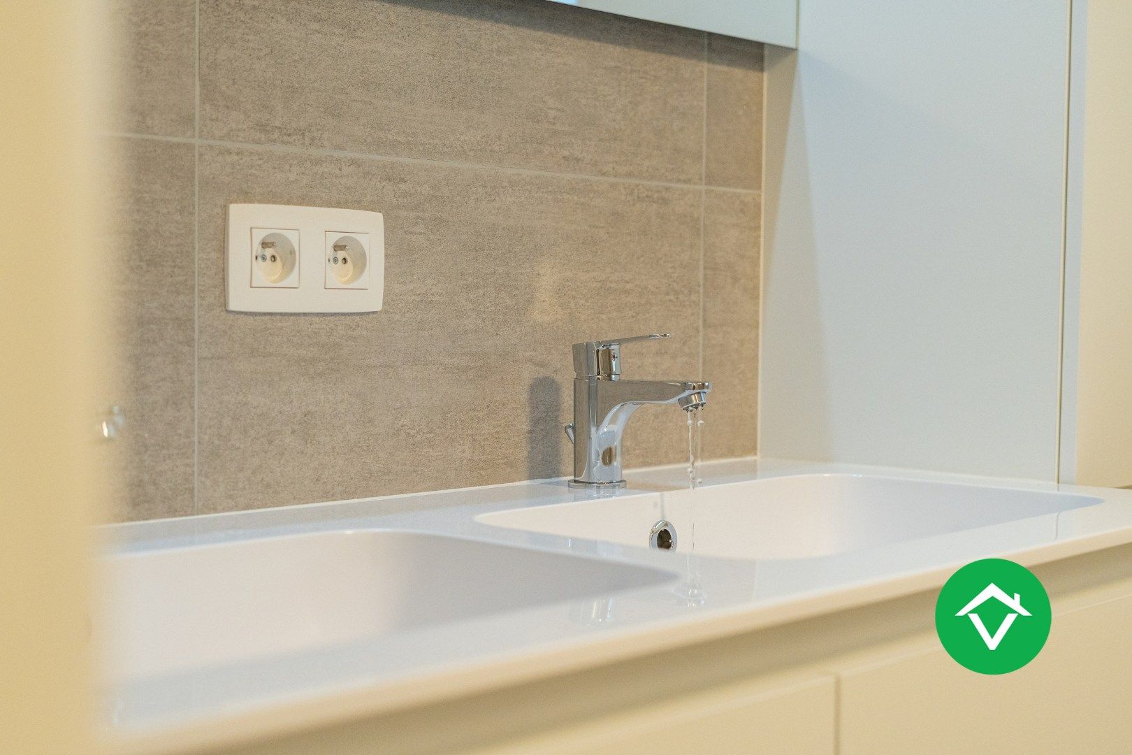 Instapklaar appartement met 2 slaapkamers en volledig ingerichte zolder te Koekelare foto 22