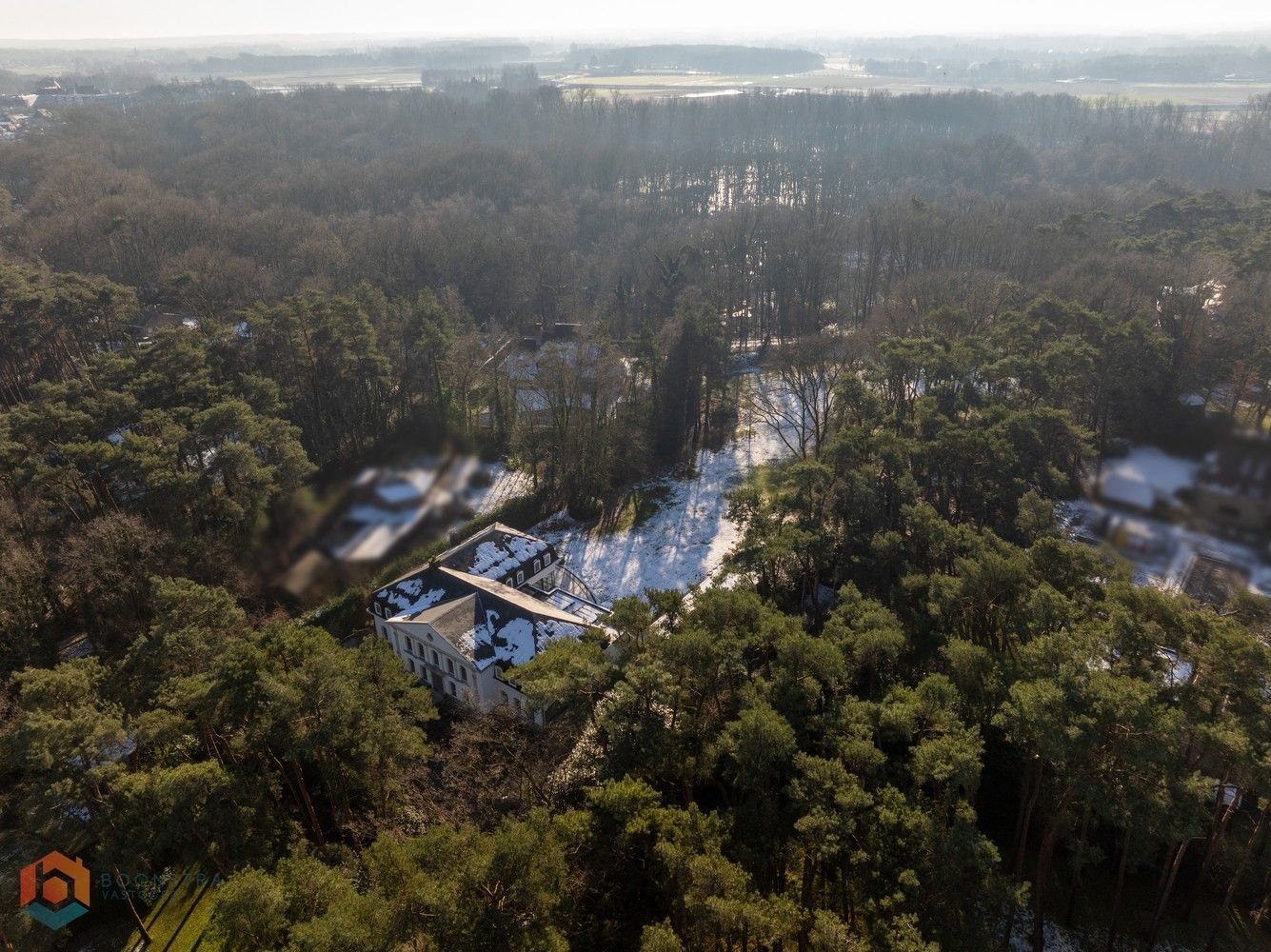 Prachtige en energiezuinige villa (1191 m² bewoonbaar) op een perceel van 3835 m² te Keerbergen foto 3