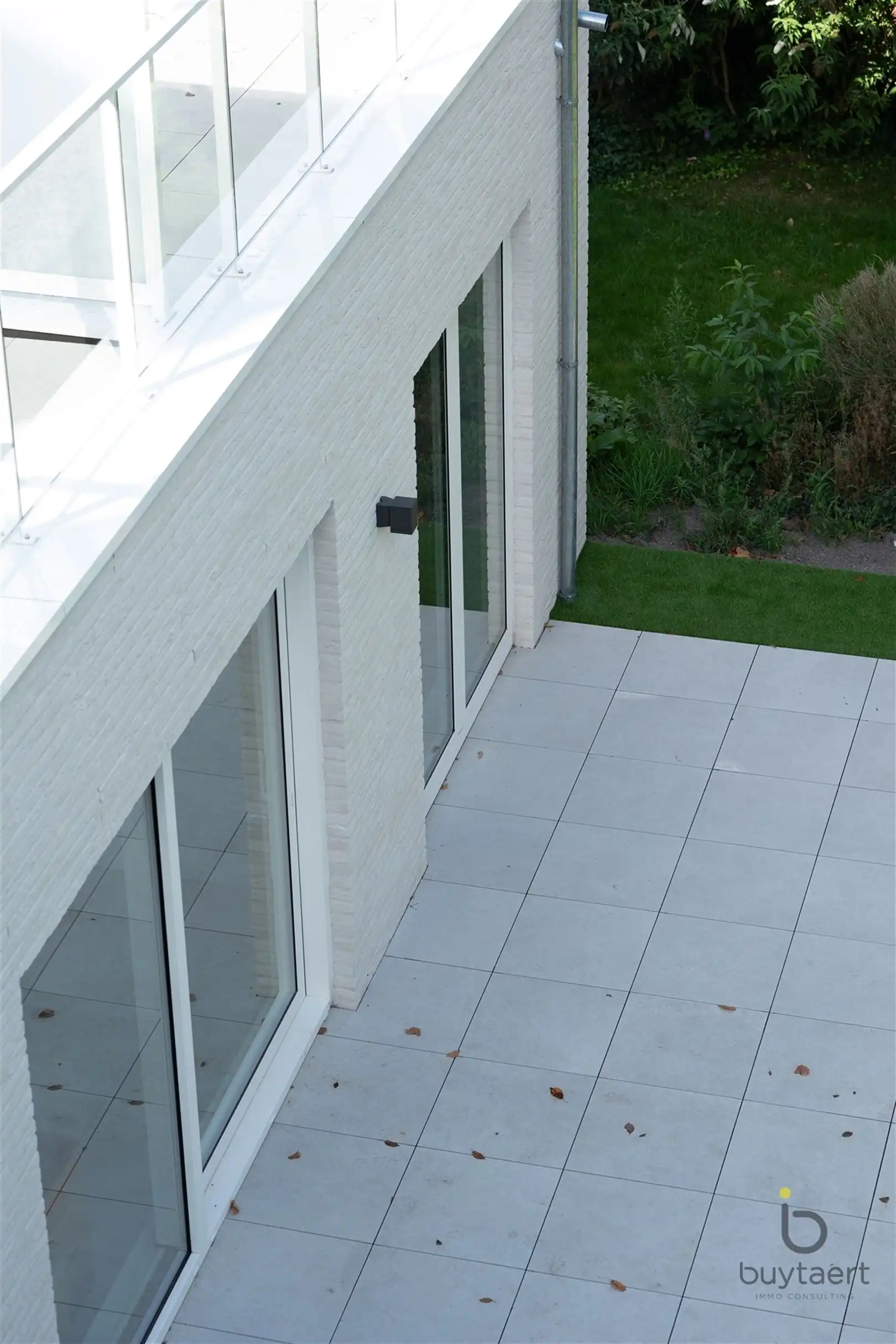 Beleef luxe, comfort en energiezuinigheid in een karaktervolle architectuur. foto 10