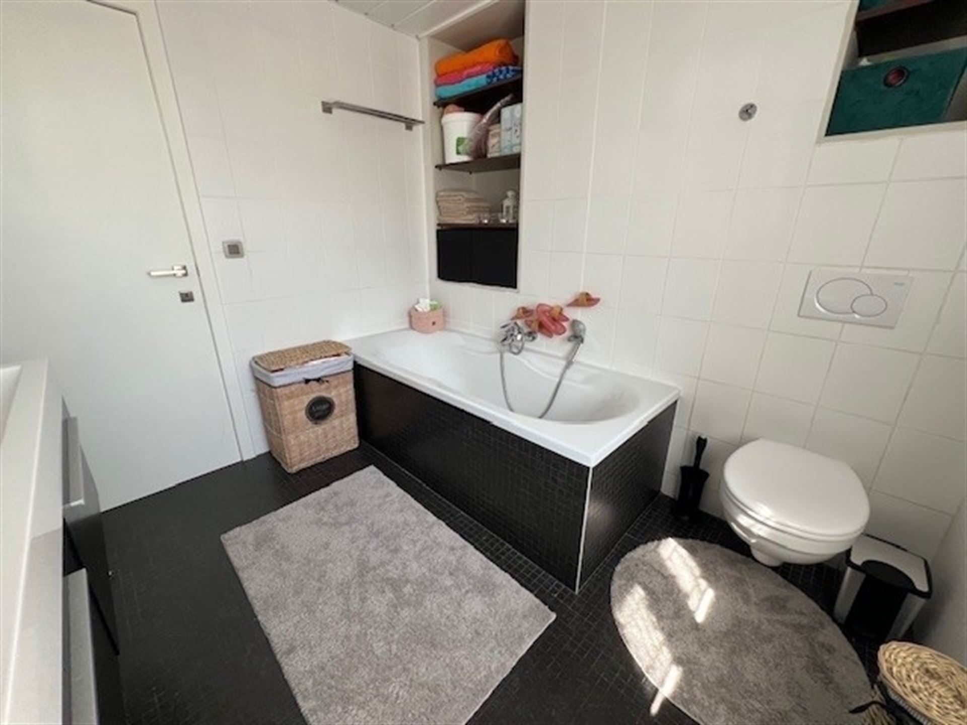 Karaktervolle woning voorzien van alle comfort! foto 10