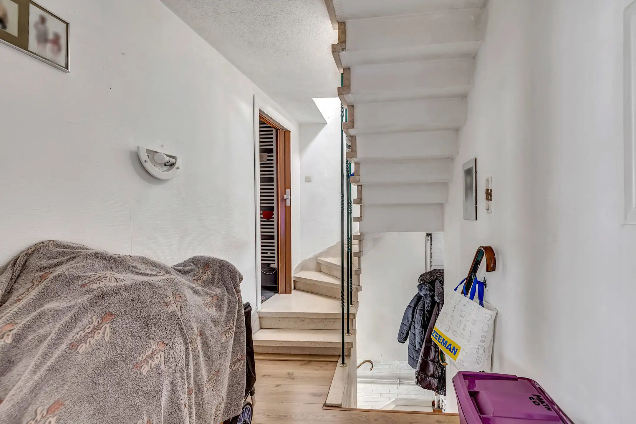 Opbrengsteigendom: Handelsruimte met 3 slpk app in centrum foto 14