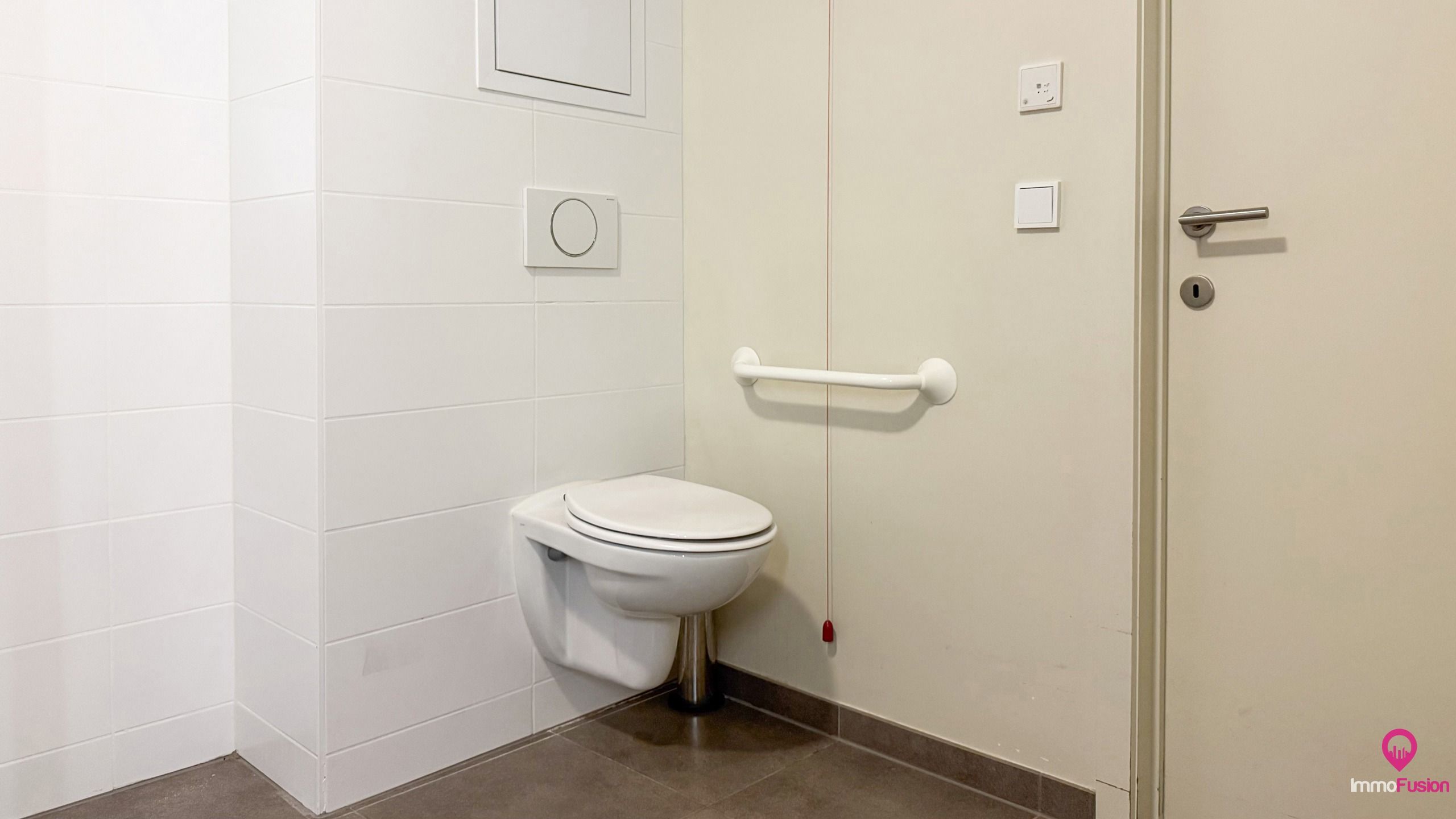 Stijlvol serviceflat met comfort, rust en zekerheid! foto 26