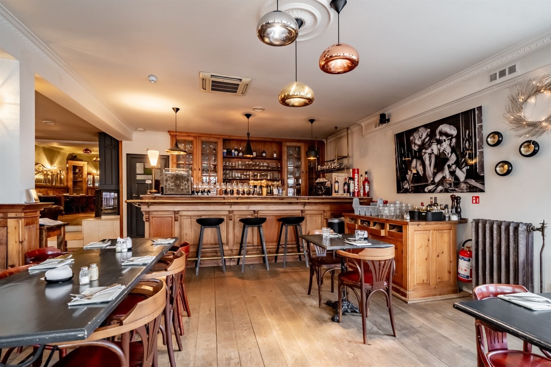 GEMENGD OPBRENGSTEIGENDOM MET HORECA - APPARTEMENTEN EN BUSINESSFLATS foto 22